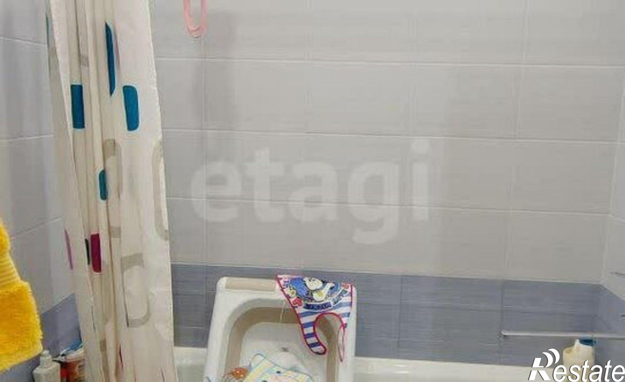 Купить квартиру за 4 600 000 рублей на Тольятти, бульвар 50 лет Октября, 73А