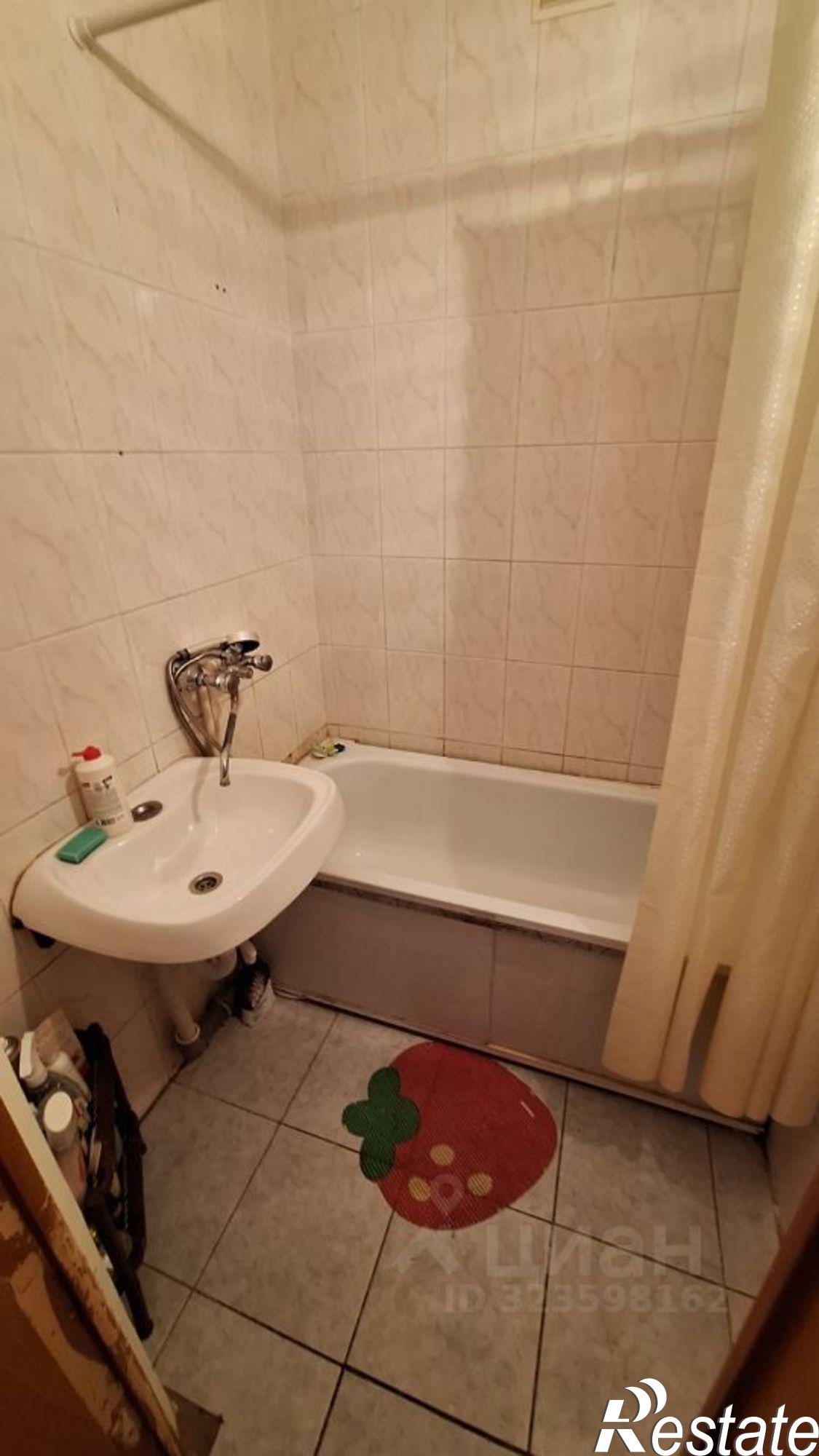 Сдать квартиру за 15 000 рублей на ул Морквашинская, 23