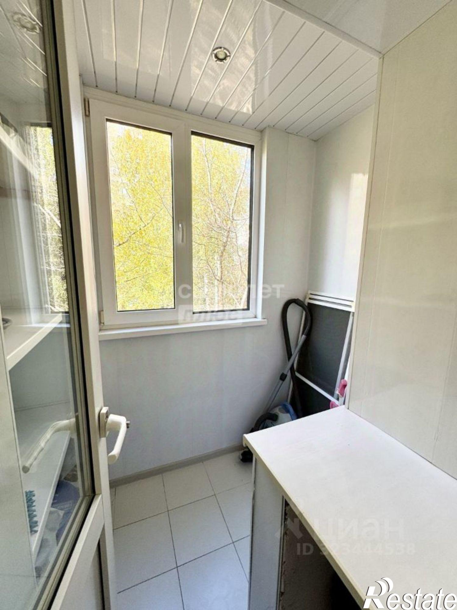 Купить квартиру за 8 300 000 рублей на Тольятти г., Центральный, Мира ул.