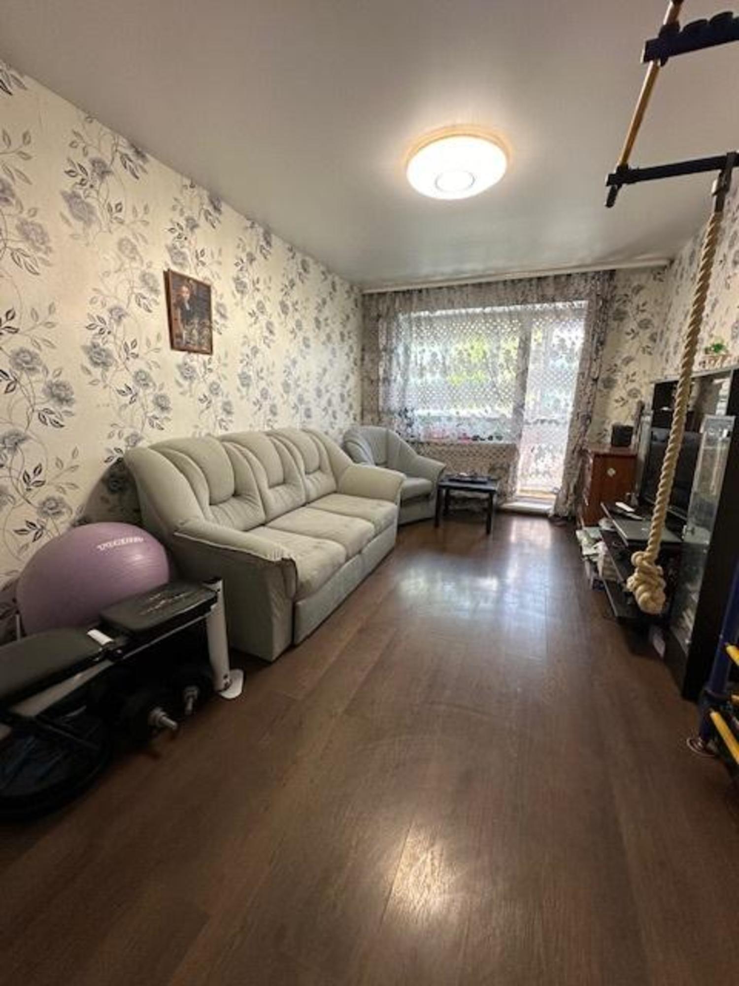 Купить квартиру за 5 150 000 рублей на Народная, 14,161