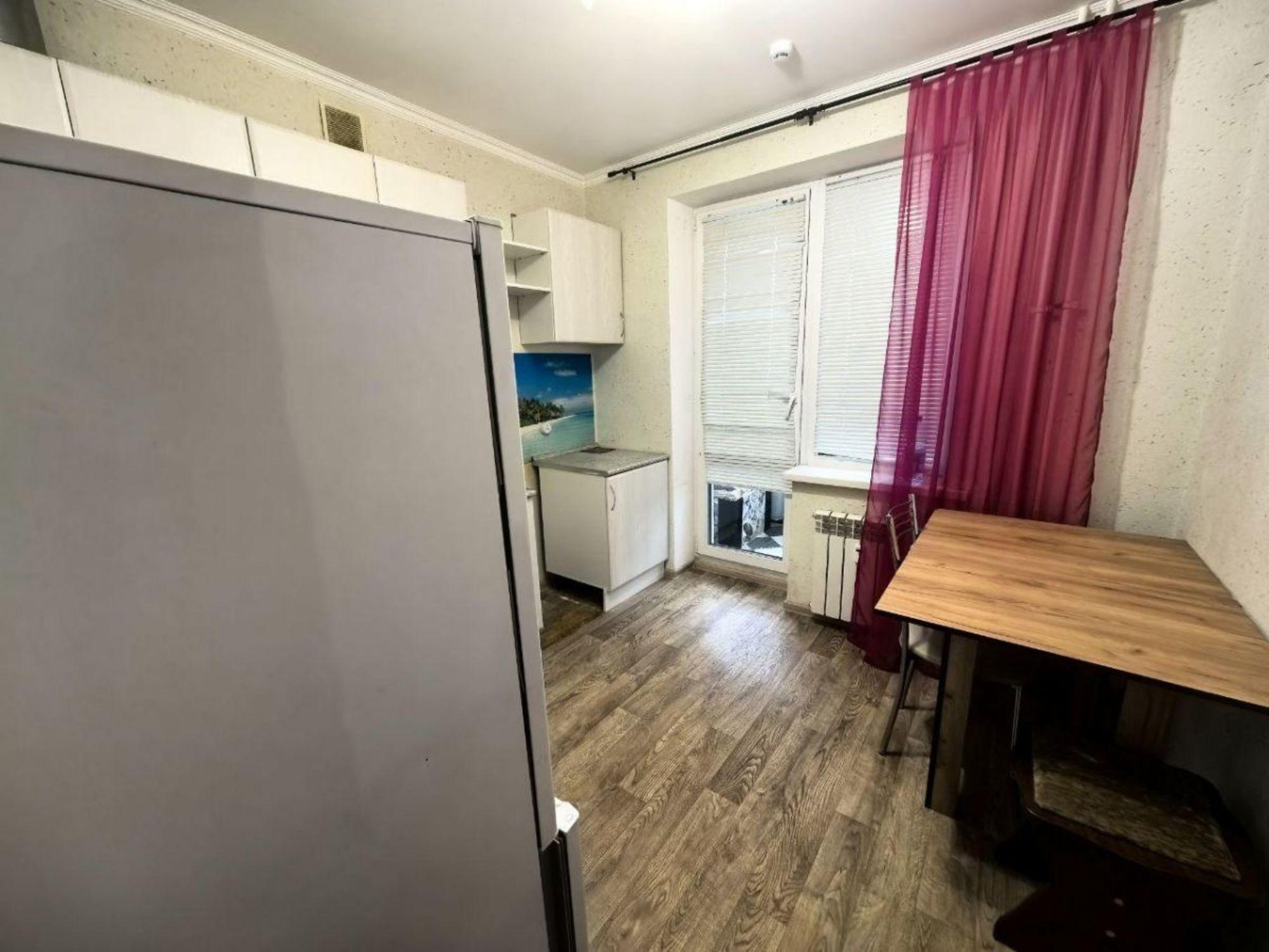 Купить квартиру за 2 700 000 рублей на Академика Дмитрия Козлова, 13,43