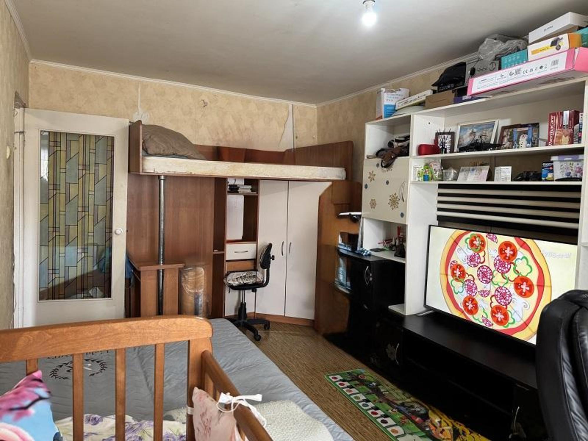 Купить квартиру за 2 200 000 рублей на Южная , 3,17