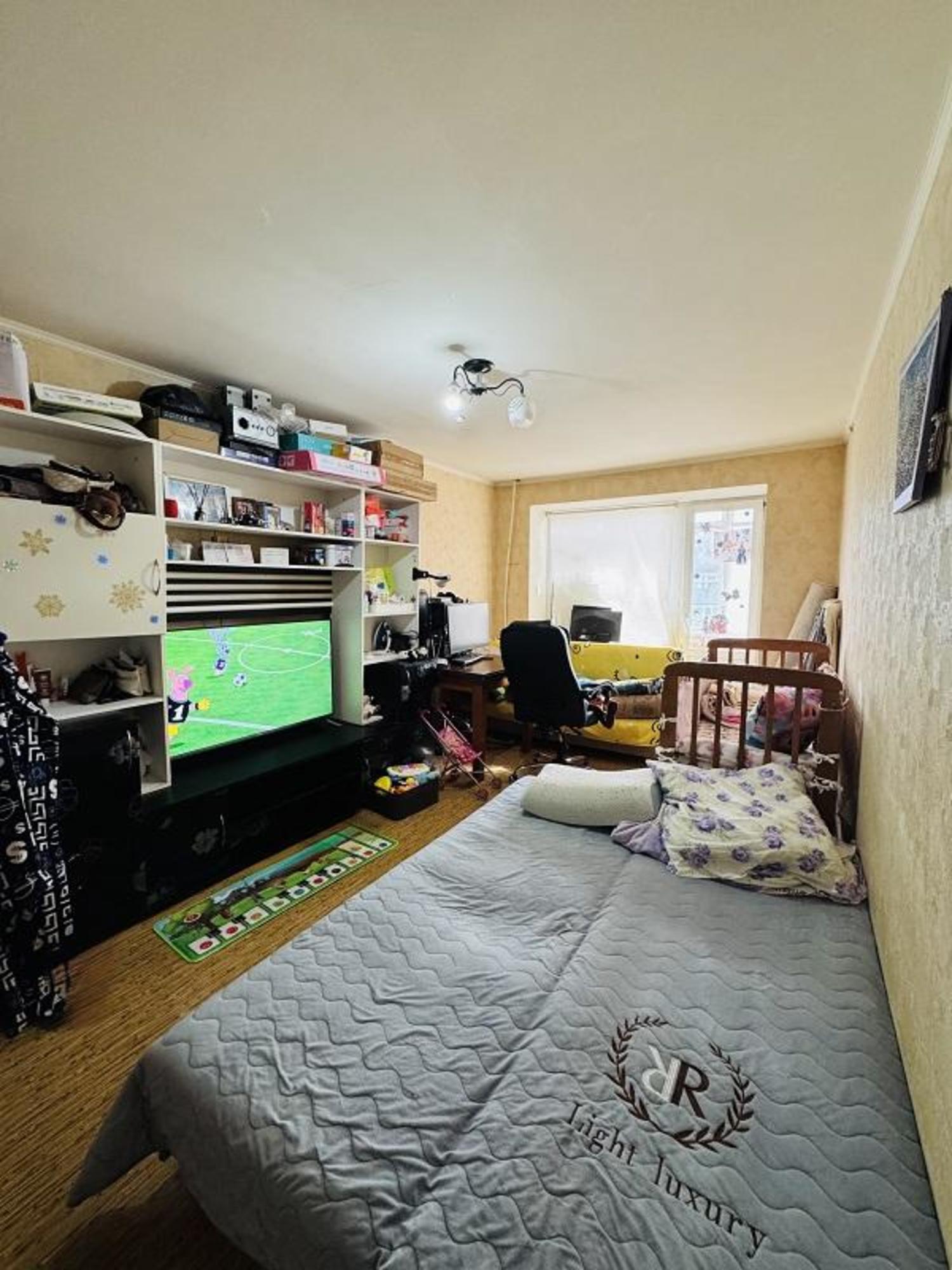 Купить квартиру за 2 200 000 рублей на Южная , 3,17