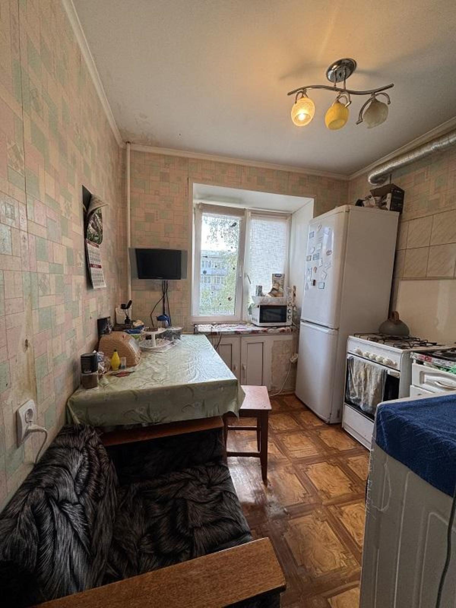 Купить квартиру за 2 200 000 рублей на Южная , 3,17