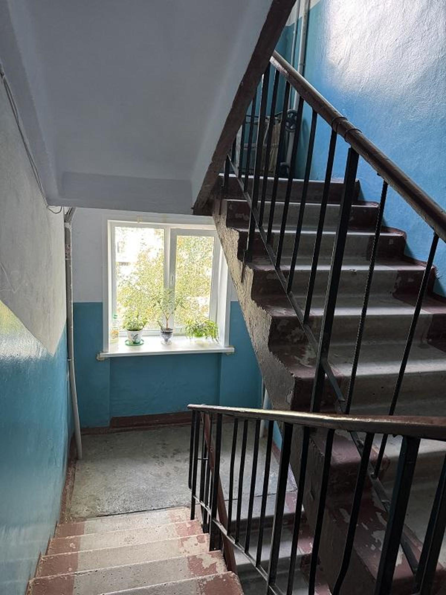 Купить квартиру за 2 200 000 рублей на Южная , 3,17