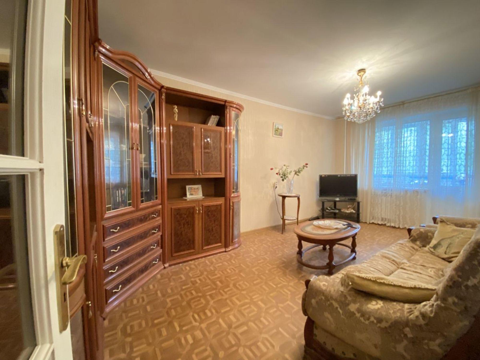 Купить квартиру за 5 350 000 рублей на Коммунаров, 15а,30