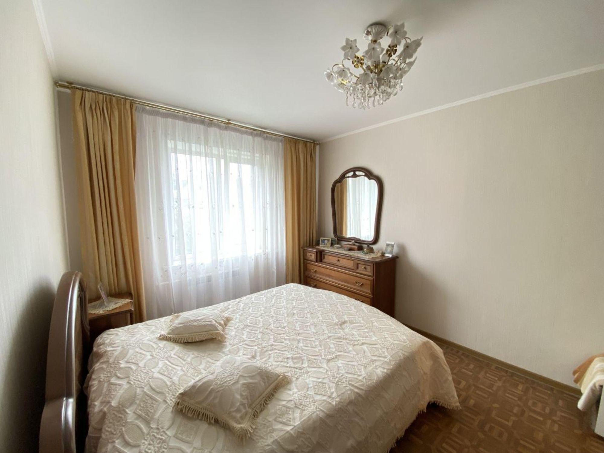 Купить квартиру за 5 350 000 рублей на Коммунаров, 15а,30