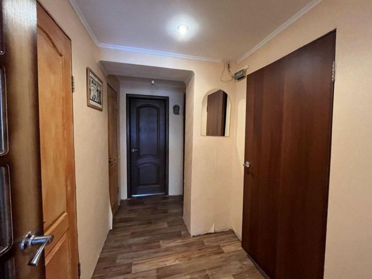 2-комн квартира Заводская, 7,7