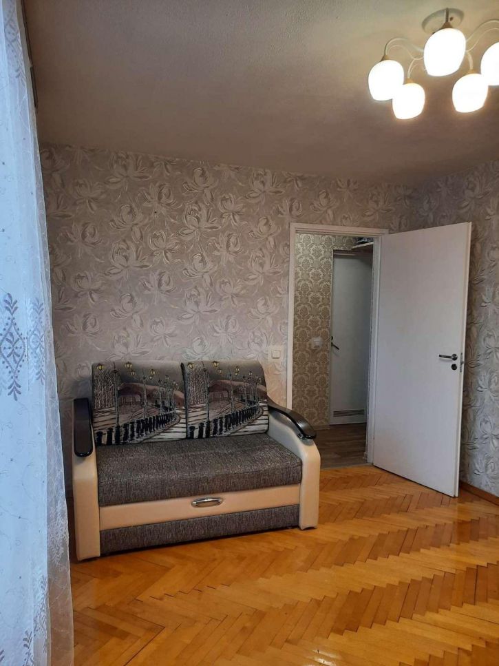 4-комн квартира , 7А