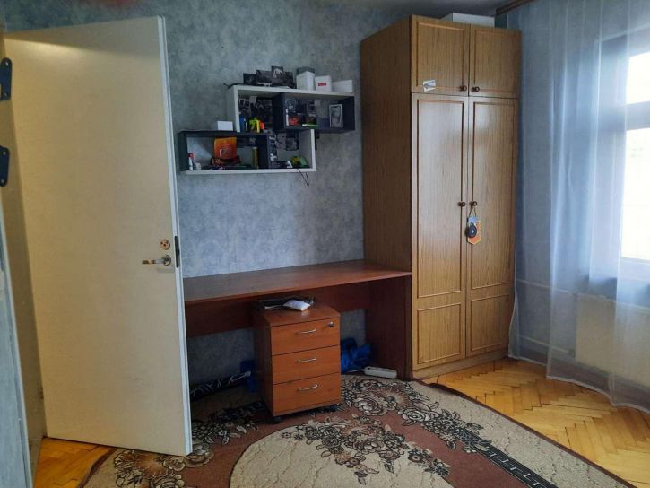 4-комн квартира , 7А