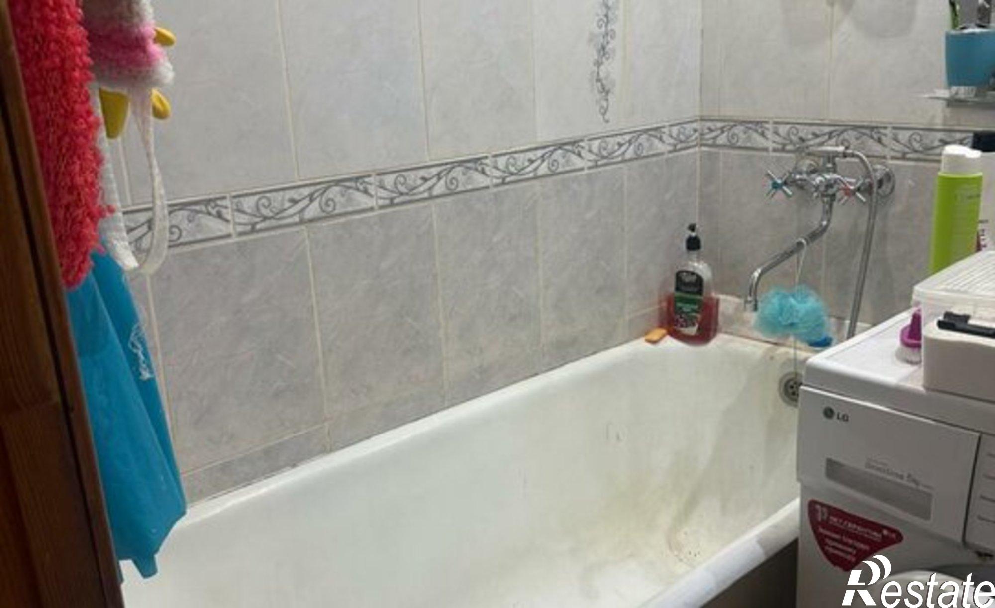 Купить квартиру за 3 700 000 рублей на мкр В-1, 22