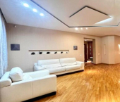 3-комн, 132кв м, этаж 3/10 ул Молодогвардейская, 168