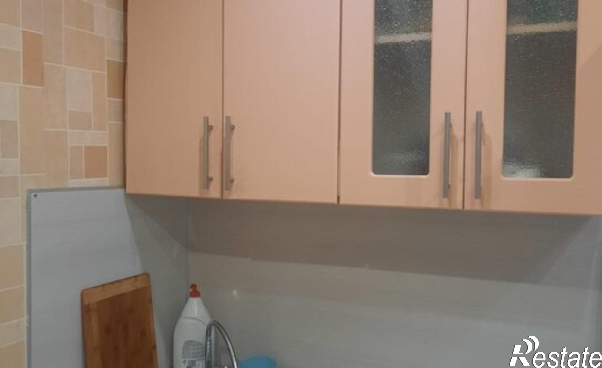 Купить квартиру за 2 300 000 рублей на мкр В-1, 15