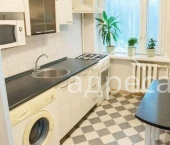 3-комн, 57кв м, этаж 1/9 улица Осипенко, 2