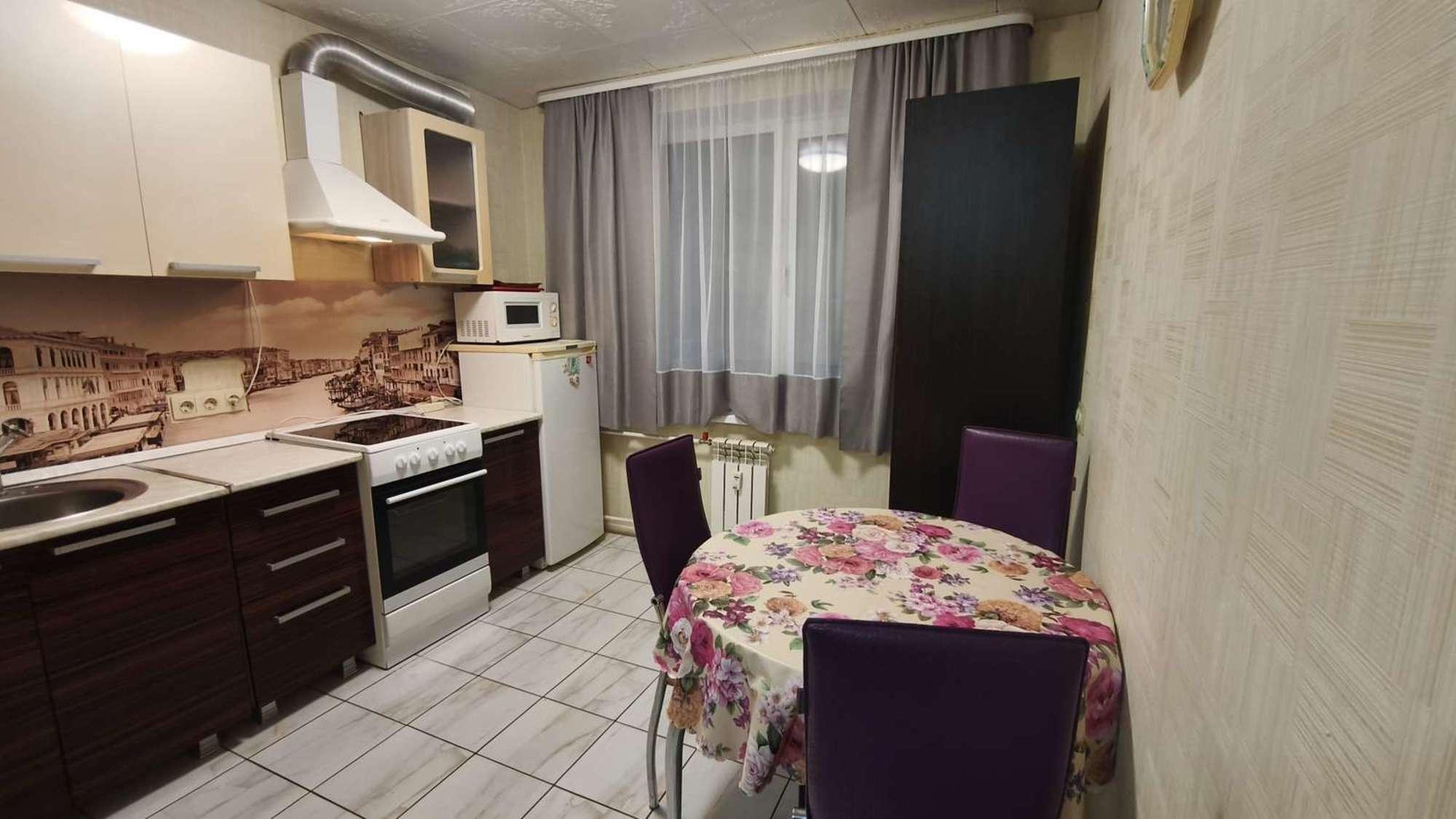 Сдать квартиру за 18 000 рублей на улица Веры Ершовой, 7