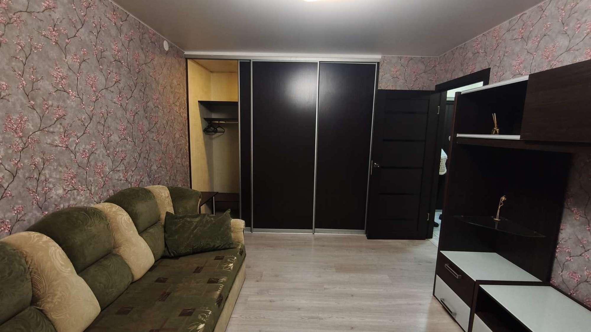 Сдать квартиру за 18 000 рублей на улица Веры Ершовой, 7