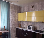 3-комн, 68кв м, этаж 1/4 Советской Армии улица, 232