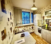 2-комн, 42кв м, этаж 1/16 улица Свердлова, 49