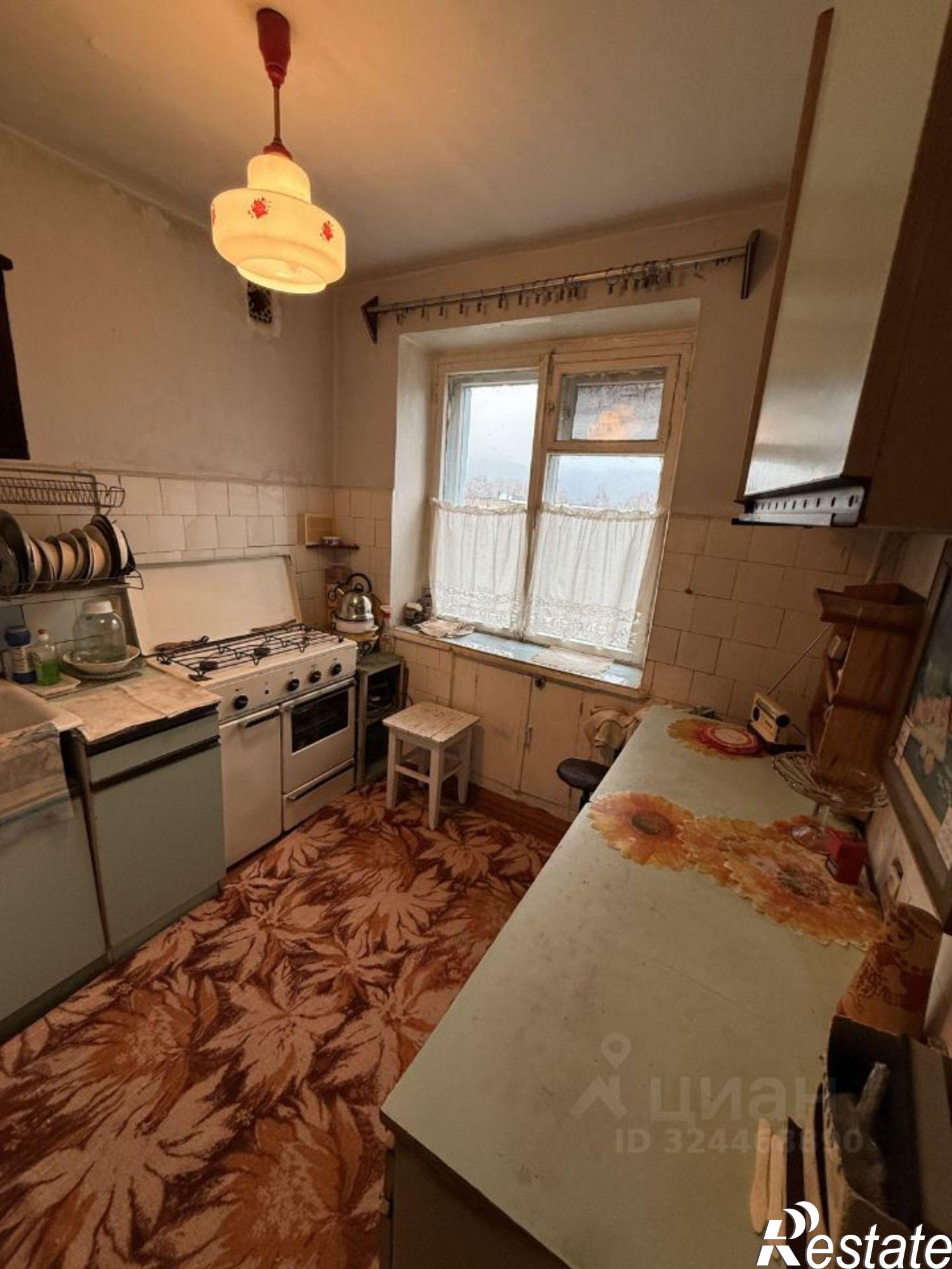 Купить квартиру за 1 990 000 рублей на мкр В-1, 14