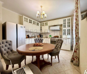 3-комн, 110кв м, этаж 8/9 улица Братьев Коростелёвых, 79