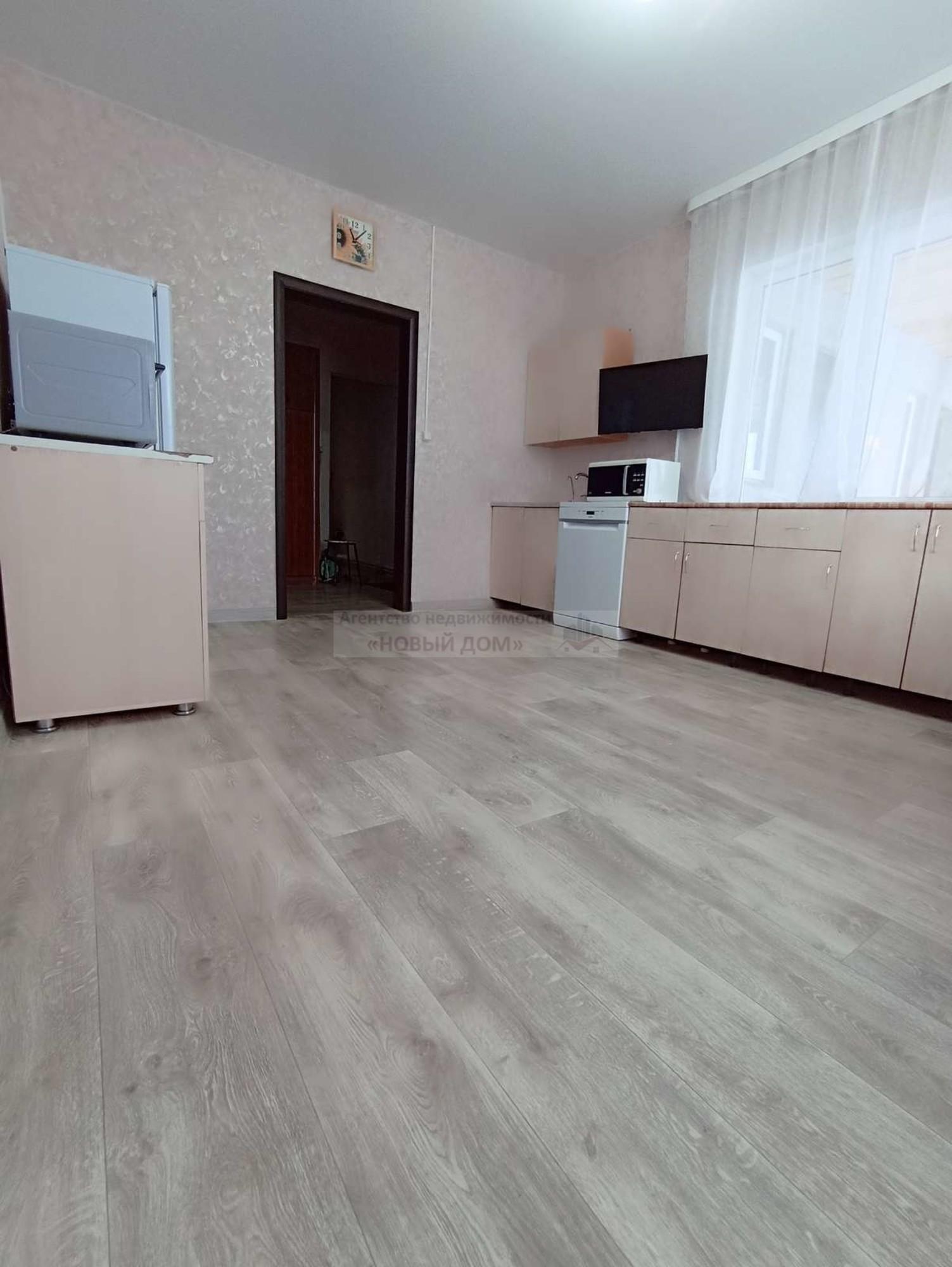 Купить дачу, дом, коттедж за 7 999 000 рублей на Школьная улица, 18