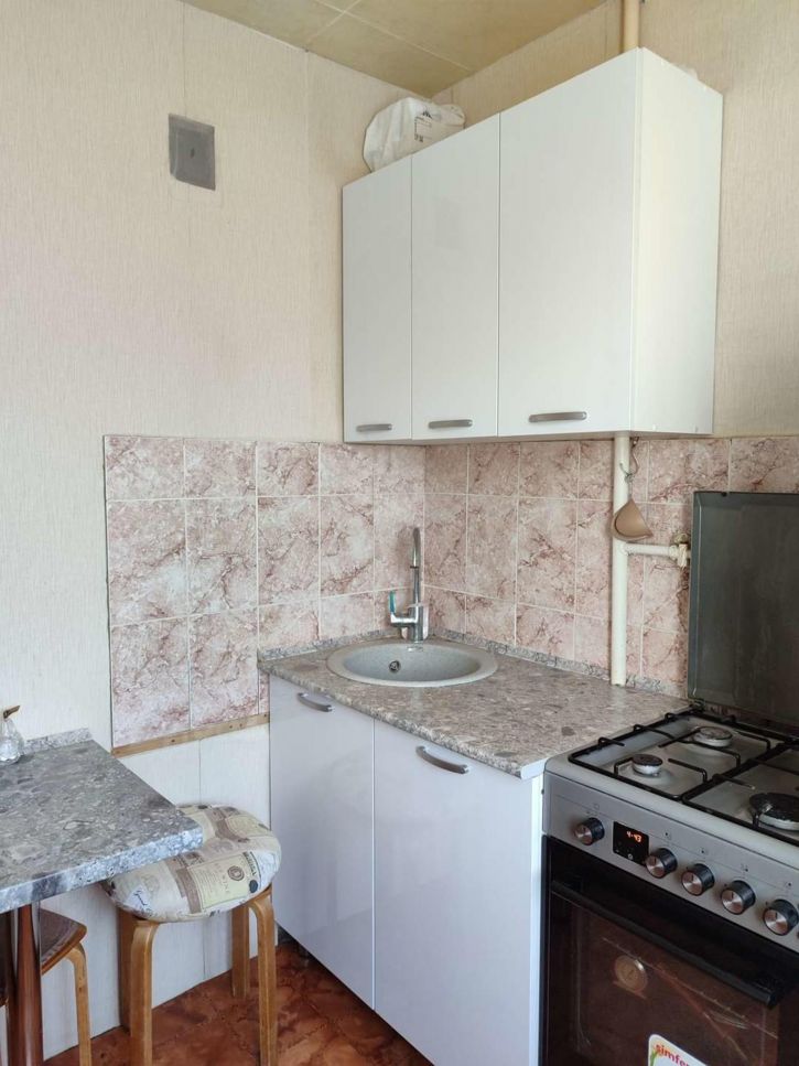 2-комн квартира Дзержинского улица, 21