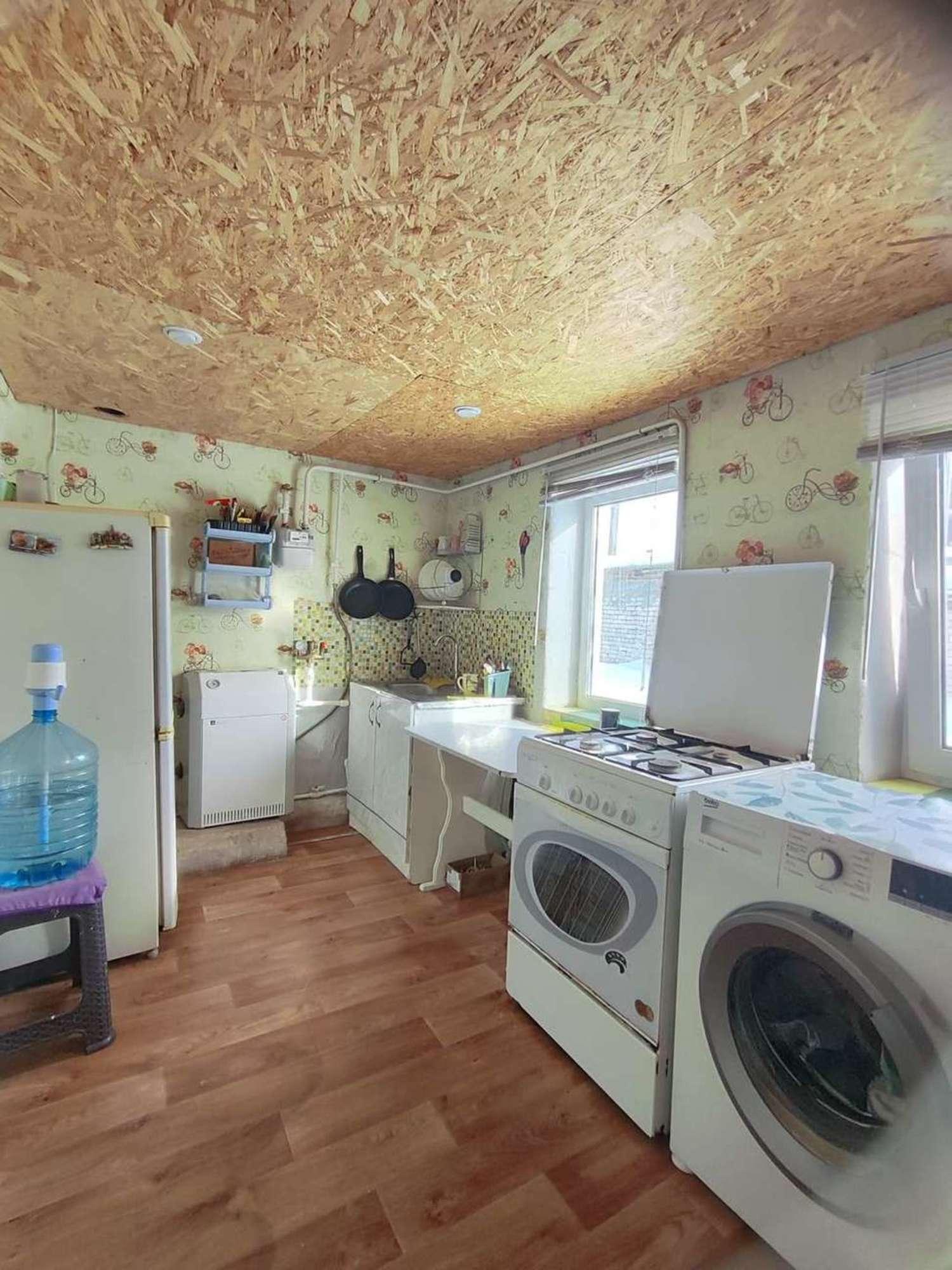 Купить дачу, дом, коттедж за 3 890 000 рублей на Зеленая улица