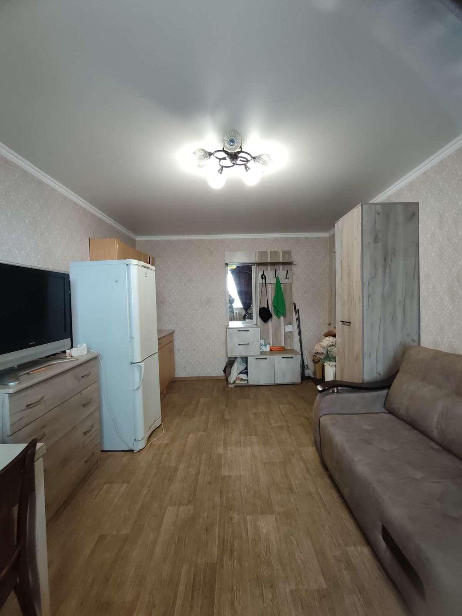 Купить комнату за 650 000 рублей на Суворова улица, 17