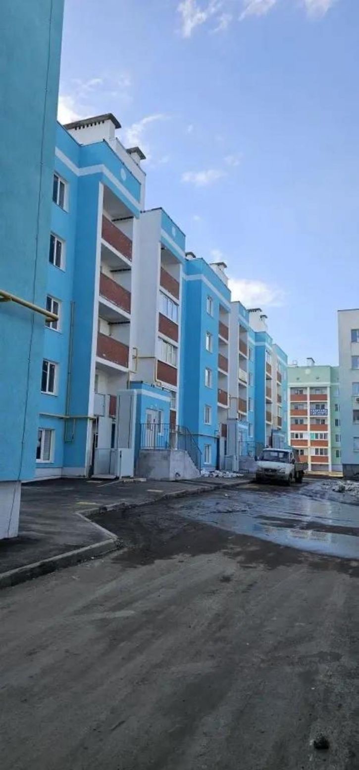 2-комн квартира улица Строителей, 11