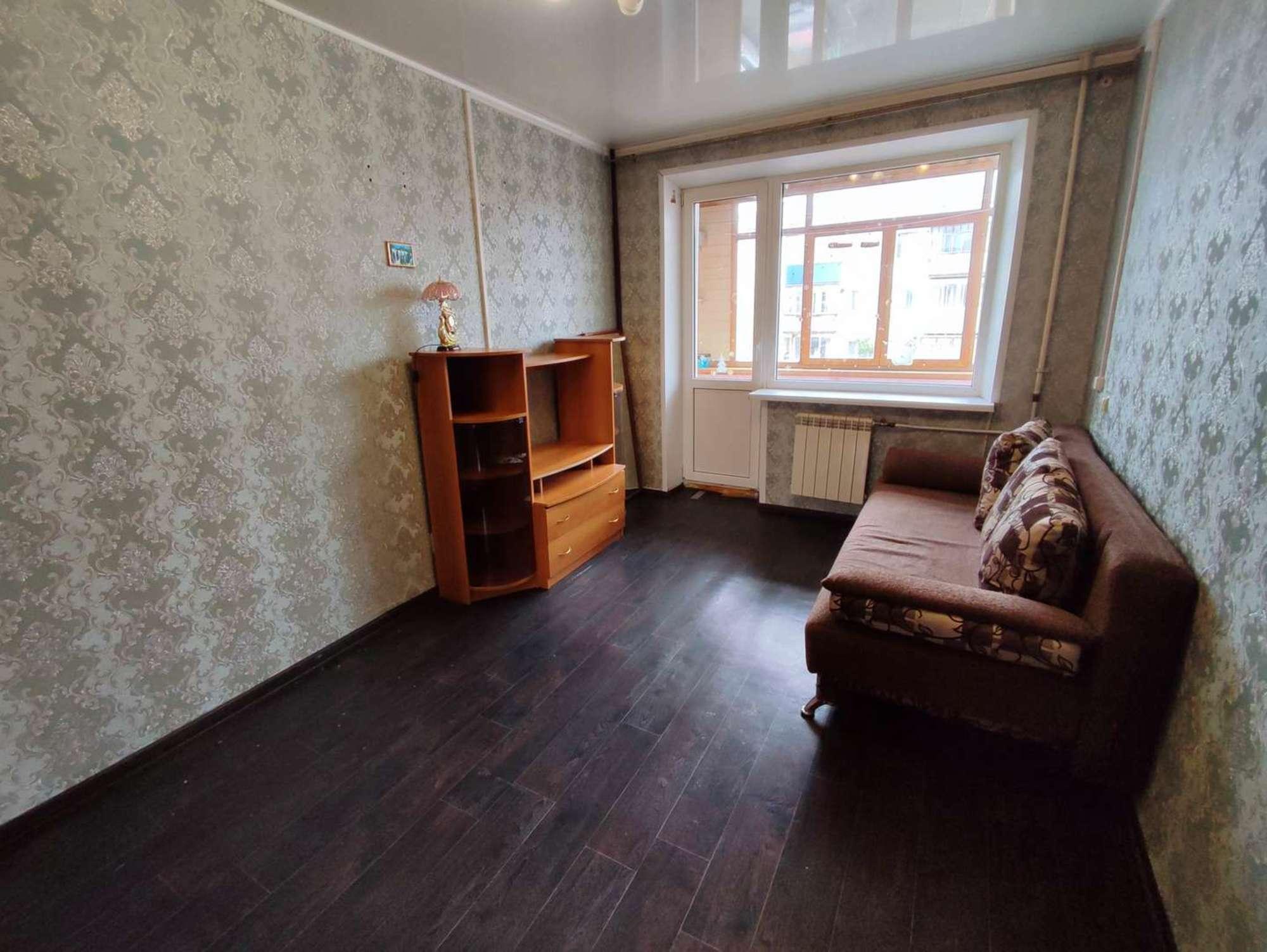 Купить квартиру за 3 100 000 рублей на Кадомцева улица, 10