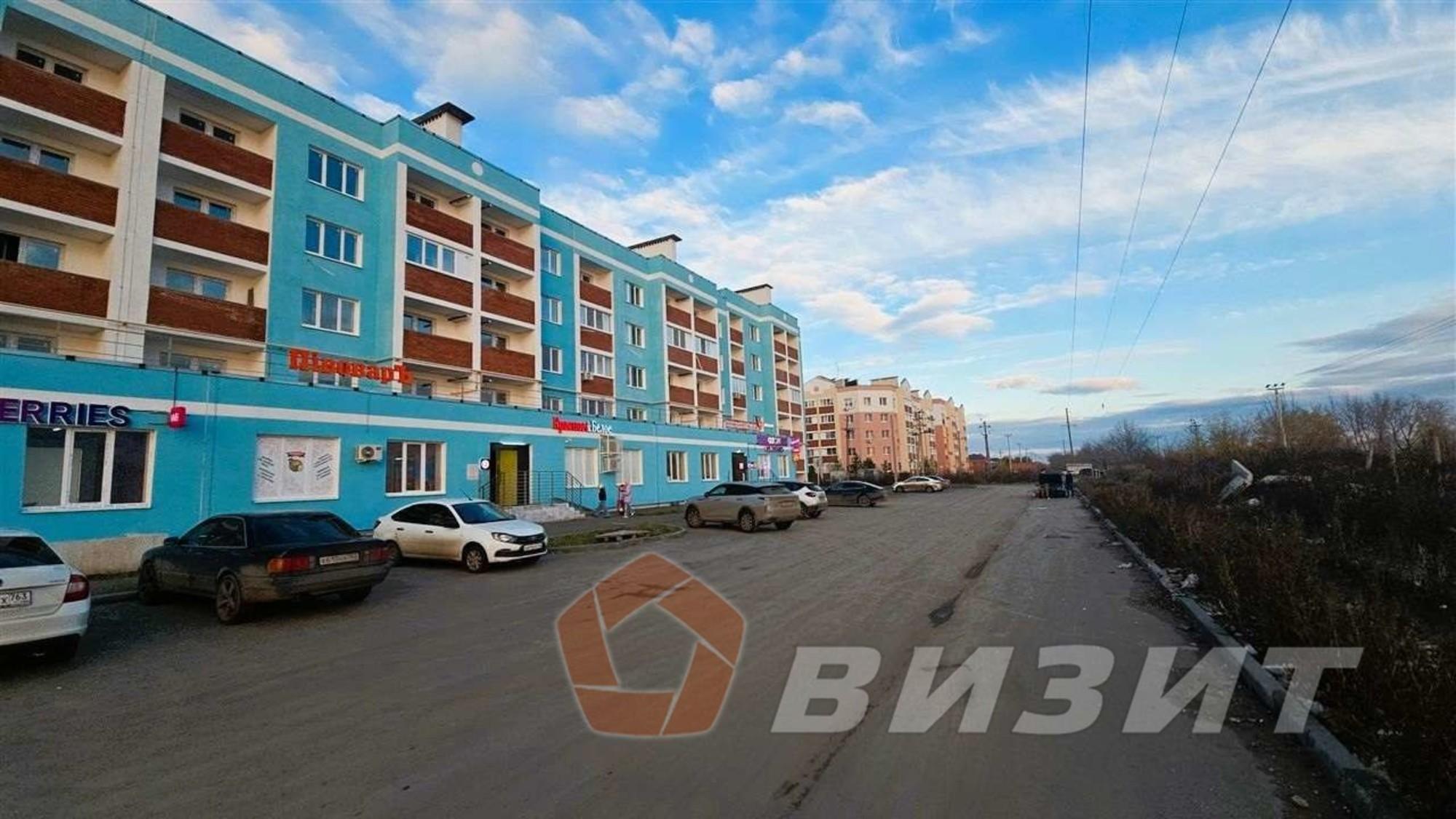 Сдать торговое помещение за 40 000 рублей на улица Строителей, 11