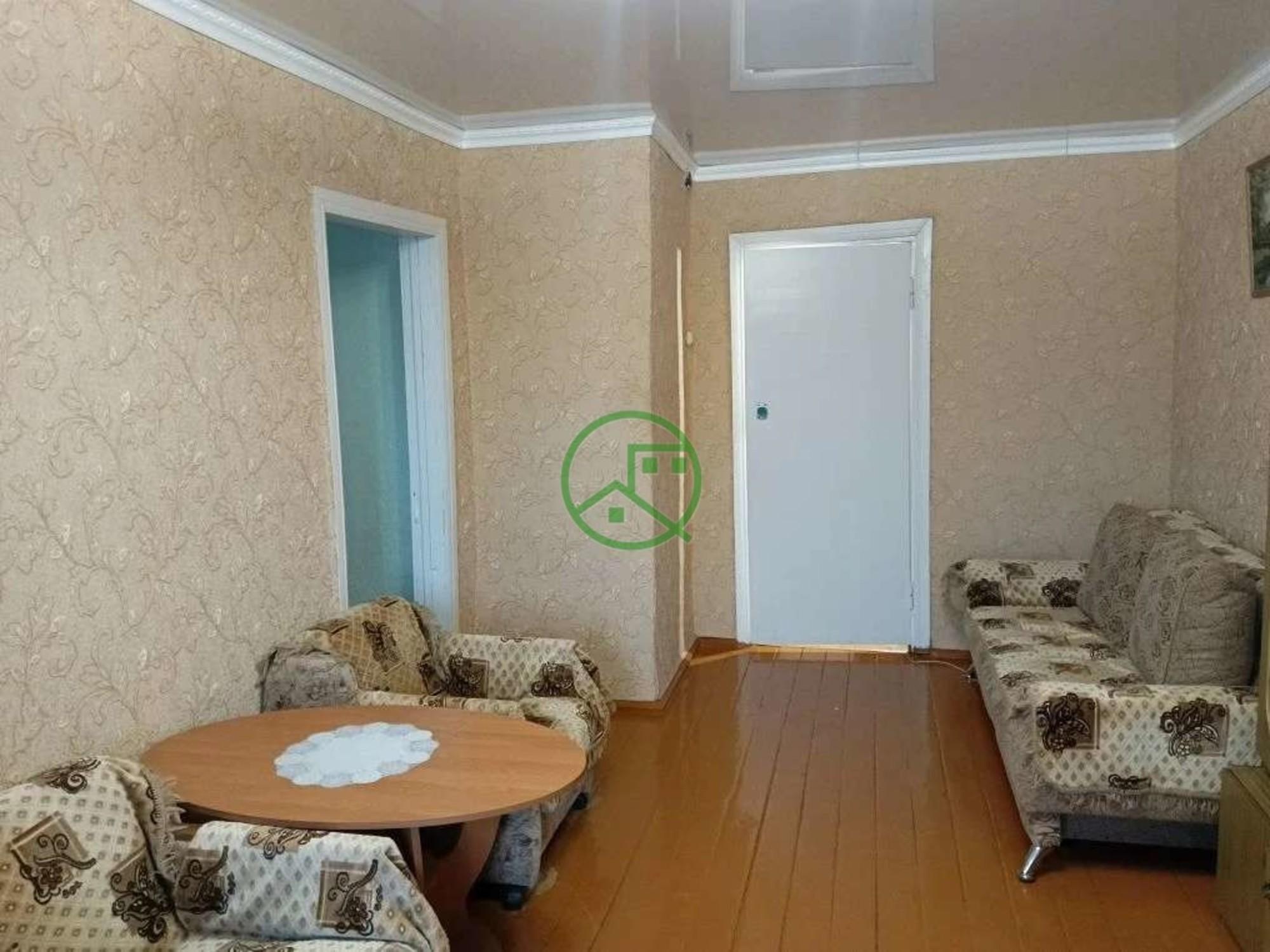 Купить квартиру за 2 100 000 рублей на Школьная улица, 18
