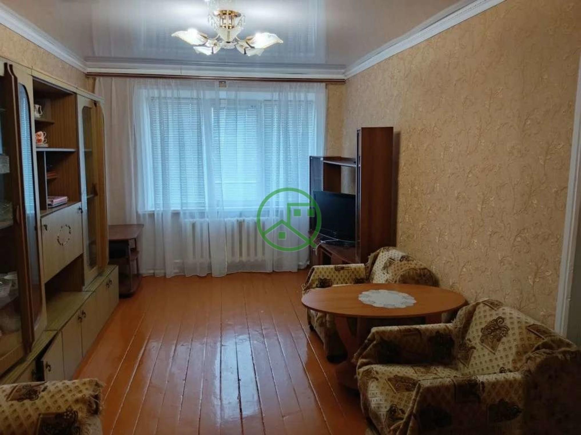 Купить квартиру за 2 100 000 рублей на Школьная улица, 18
