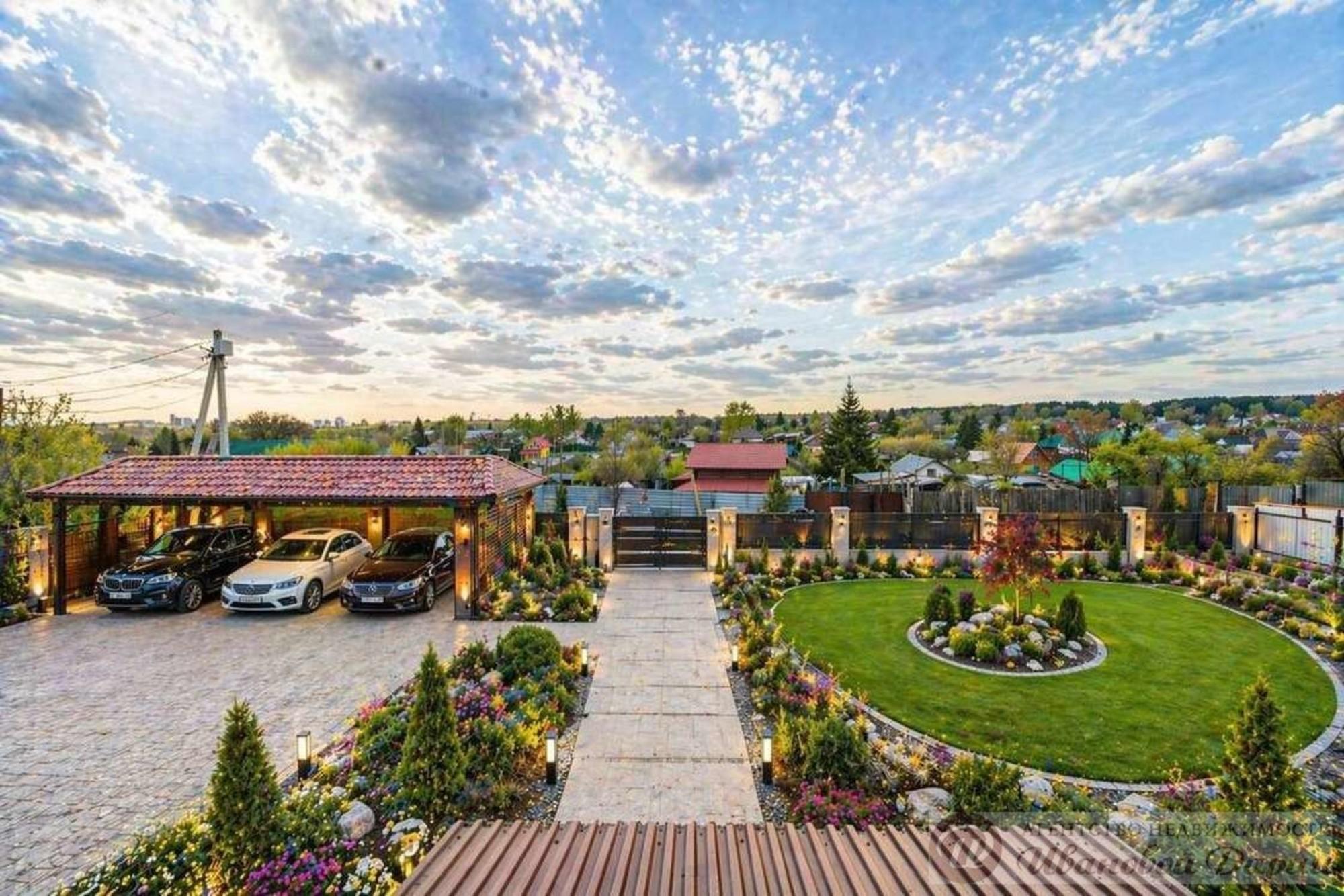 Купить дачу, дом, коттедж за 15 900 000 рублей на Совхозная улица, 25