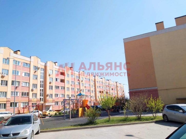 3-комн квартира Николаевский проспект, 13