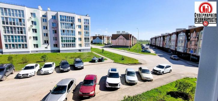 2-комн квартира улица Веры Ершовой, 4