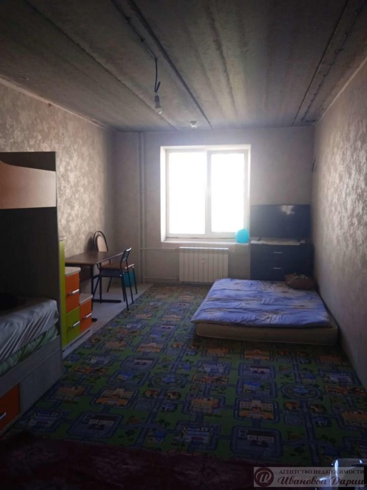 3-комн квартира улица Нестора Постникова, 6