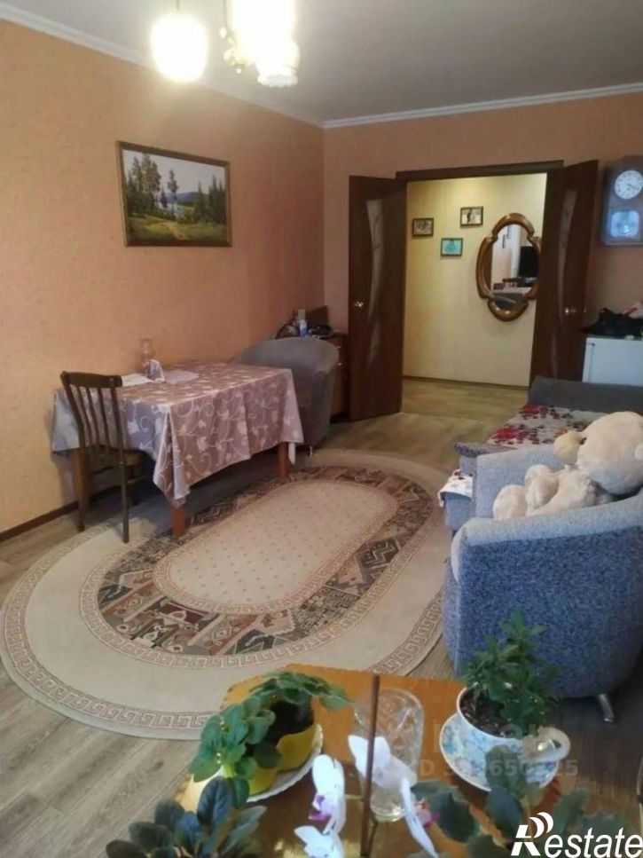 3-комн квартира улица Репина, 5,  д. 5