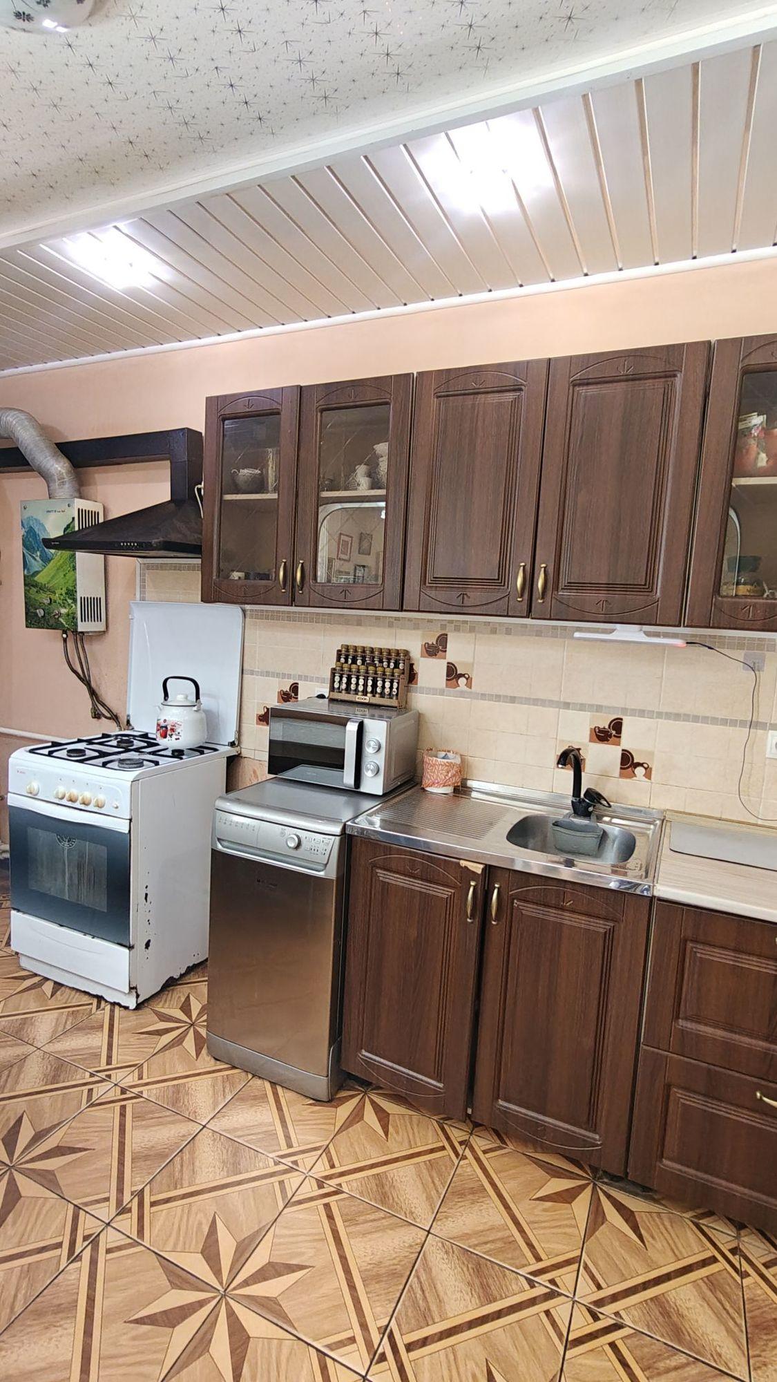Купить дачу, дом, коттедж за 5 000 000 рублей на Школьная ул, 2