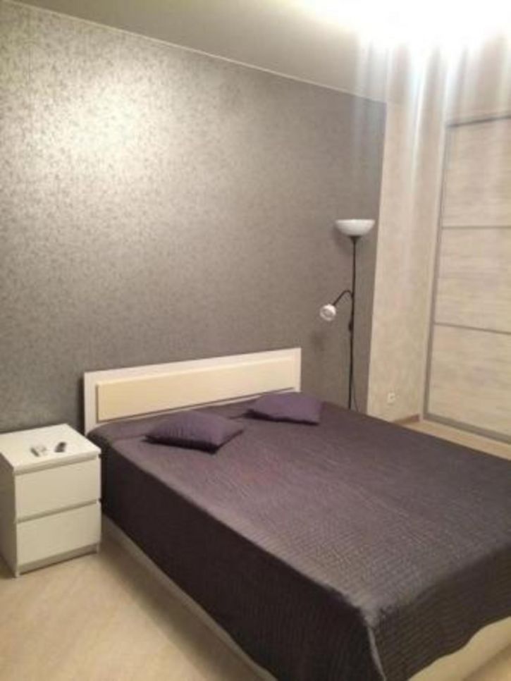 2-комн квартира Гая улица, 50