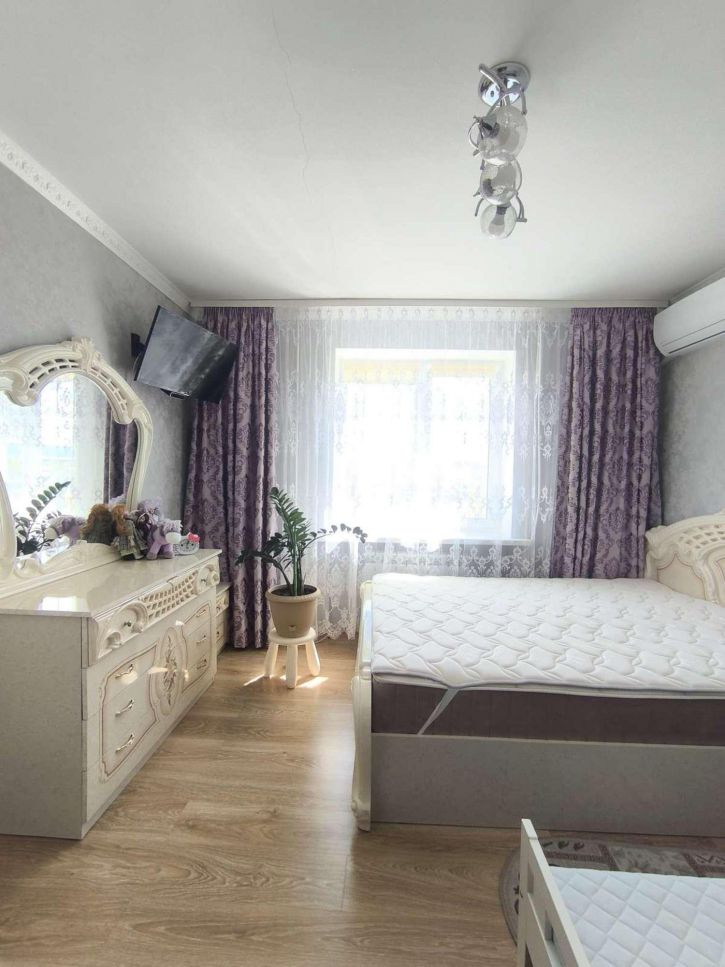2-комн квартира Ленина, 33