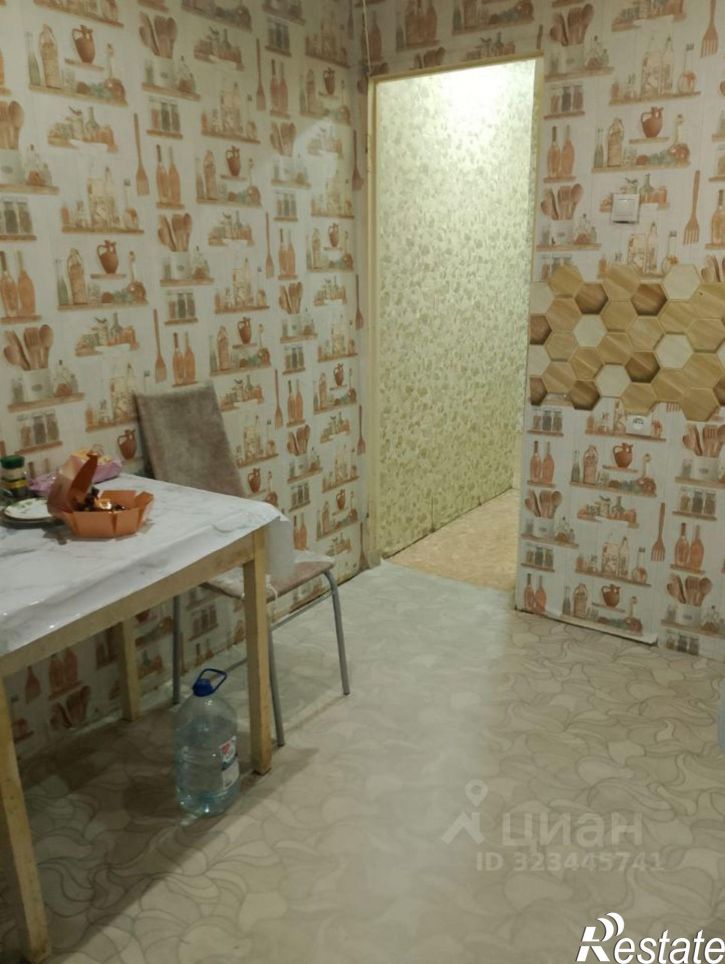 3-комн квартира улица Дзержинского, 25,  д. 25