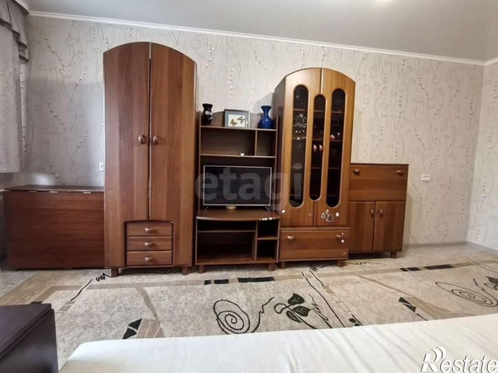 2-комн квартира улица Ушакова, 42,  д. 42