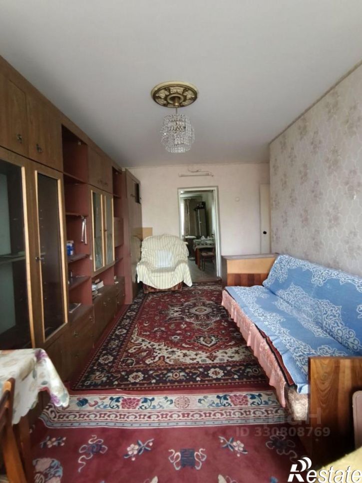 3-комн квартира улица Баныкина, 2,  д. 2