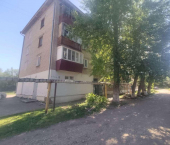 2-комн, 41.3кв м, этаж 1/4 Победы улица, 81