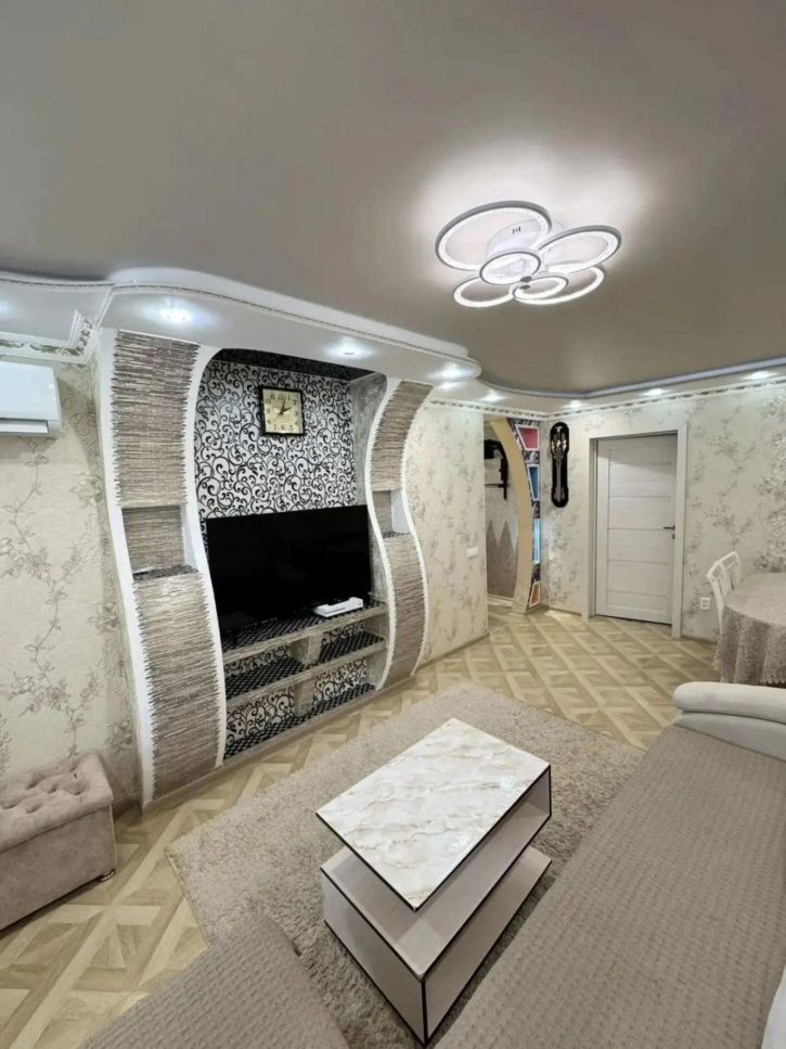3-комн квартира Ленина улица, 66А