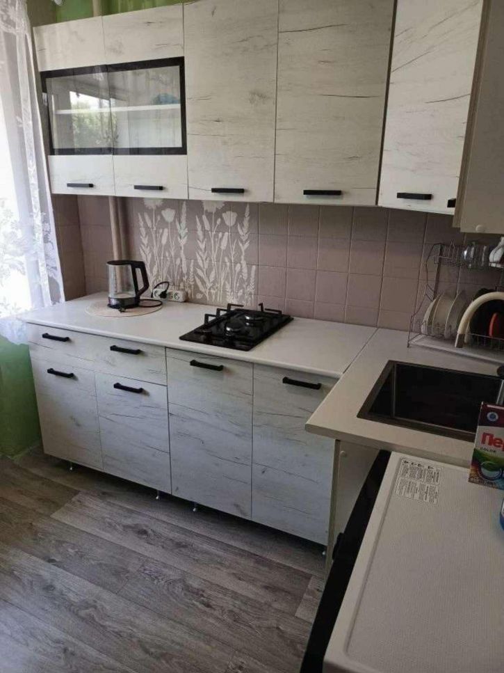 2-комн квартира Спортивная улица, 2