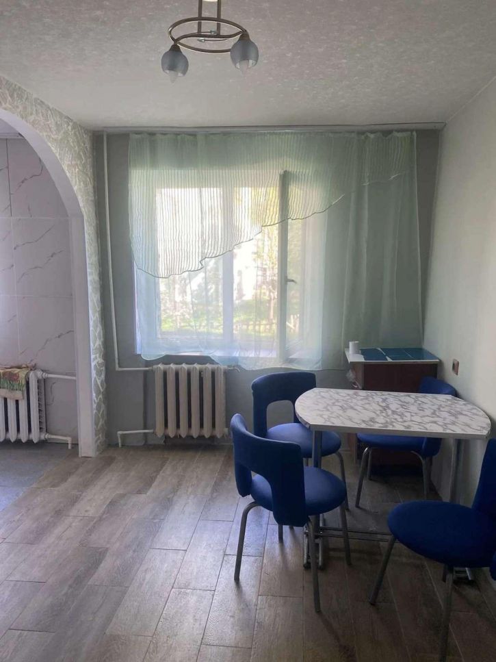 3-комн квартира Крымская улица, 1