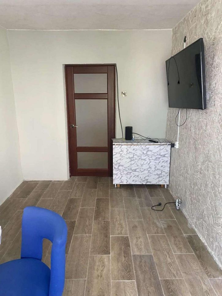 3-комн квартира Крымская улица, 1