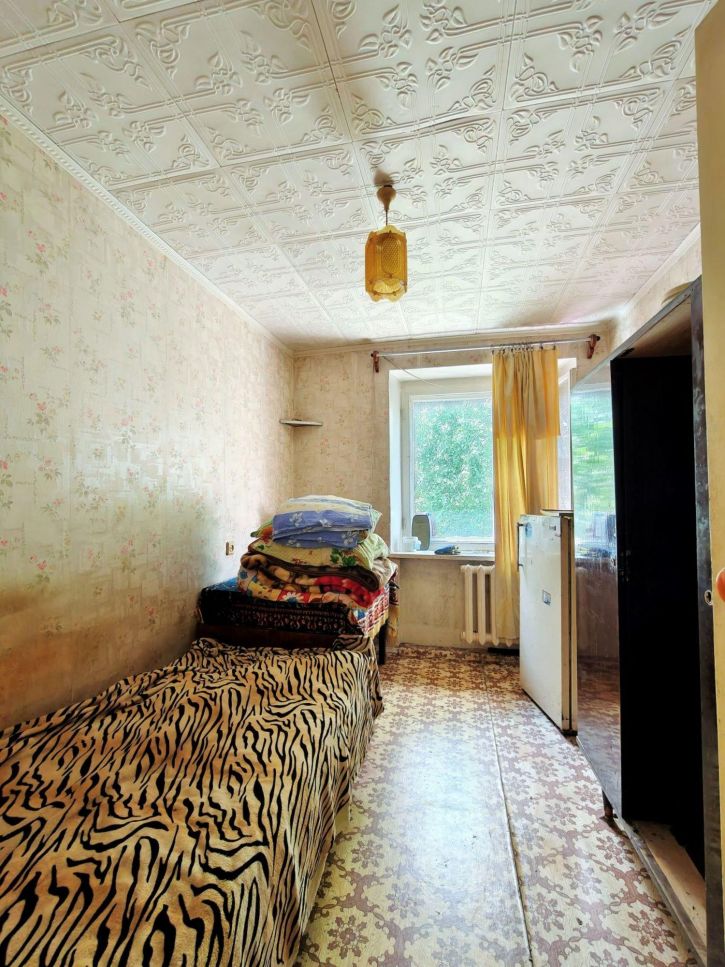 2-комн квартира Коммунаров ул, 15,47